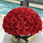 Famous 100 Red Roses in Vase