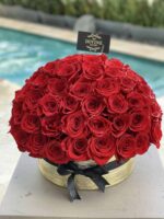 Las Famosas 100 Rosas Rojas en Florero