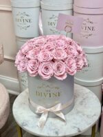 Preserved 36 Roses Round - Image 7