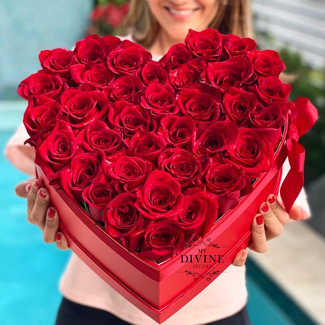 Large Red Heart Wreath - My Divine Decors Flower Boutique - Flower