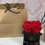 Caja Mini 4 Rosas Preservadas - Image 2