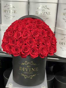50 Preserved Roses "Hatbox" - Image 2