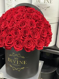 50 Preserved Roses "Hatbox" - Image 4