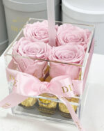 4 Rosas Preservadas en Caja de Acrílico con Globo - Image 4