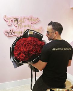 Hand Bouquet of Roses Ramo Buchon - Image 22