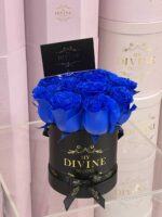 Nash Medium Fresh Roses - Image 4