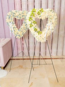Roses and baby's breath Heart Wreath - Image 3