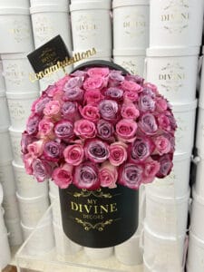 50 Fresh Roses Graduation HatBox - Image 3