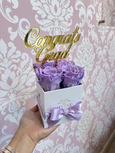 4" Box Preserved Roses Graduation