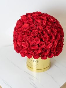 150 Roses Round - Image 2