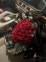 Ramo de Mano con Eucalipto y Rosas - Image 2