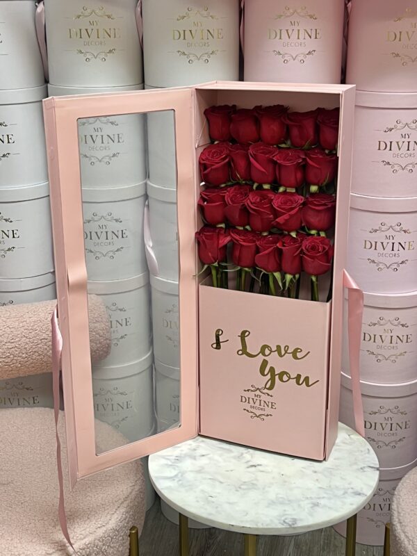 Display Box of 25 Roses - Image 3