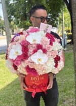 Camila box with red and white roses