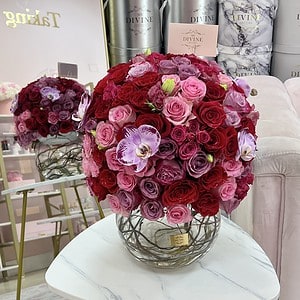 Berlin Mixed Flowers & orchids