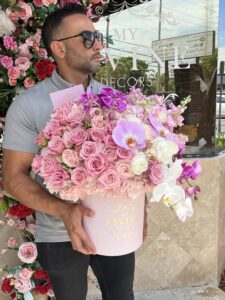 Cynthia Spring Hatbox - Image 3