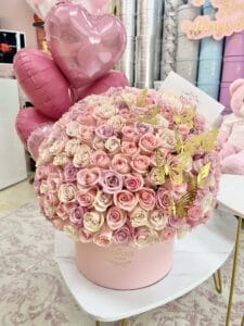 150 roses Hat Box Grand Box