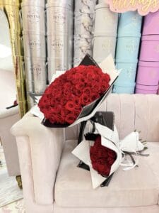 Hand Bouquet of Roses Ramo Buchon - Image 23