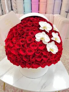 New roses & orchids Hat Box Grand Box - Image 4