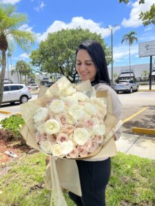 Roses and Peonies Hand Bouquet - Image 4
