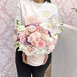 Susan Medium Round Box