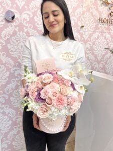 Susan Medium Round Box