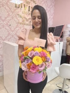 Carnival Medium Round Box - Image 2