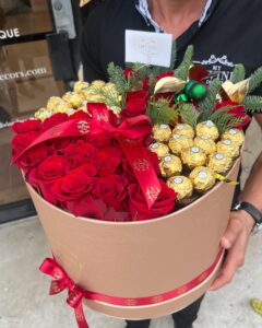 Large Christmas Sweet Lux Box - Image 3