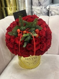 Leyanie Hat Box
