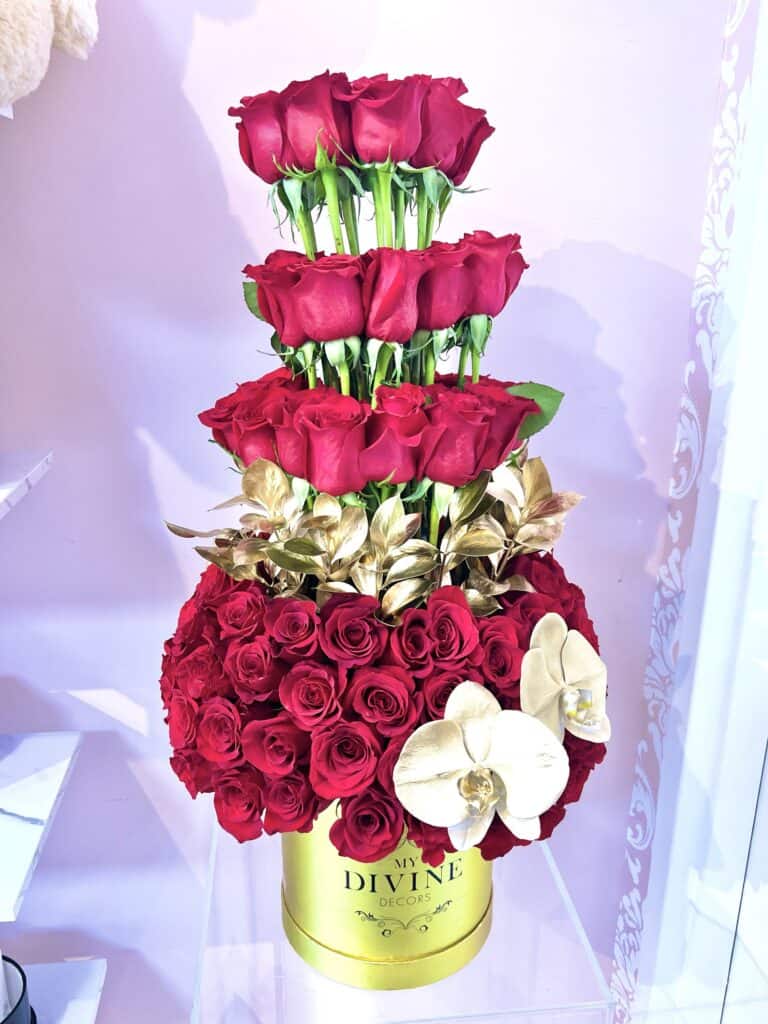 Roxana Mykonos standing roses - Image 4