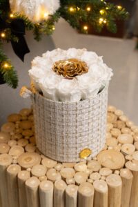 Plaid Box of Jessica Preserved Roses - Image 3