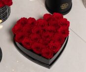 Preserved Roses Medium Heart Box - Image 5