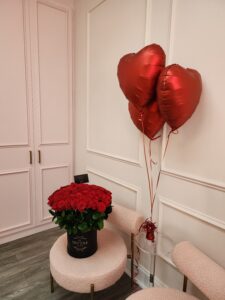 Aurora Standing Roses - Image 3