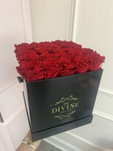 Large Squared Box Preserved Roses - Image 2