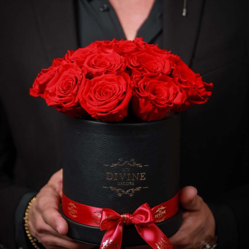 Medium Size Round 16 Preserved Roses