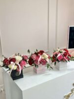 Caja Mini Divine con Flores Frescas de Jardín