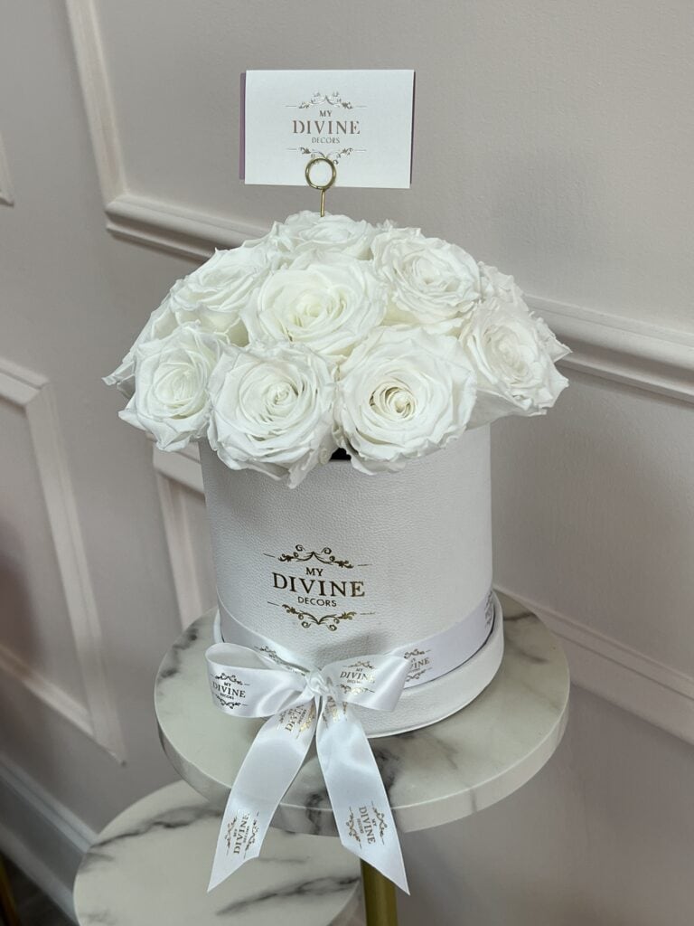Medium Size Round 16 Preserved Roses - Image 5