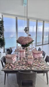 Standing Heart Roses Bouquet - Image 2