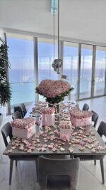 Ramo de Rosas Corazón de Pie - Imagen 3