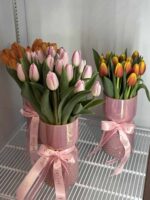 Princess Katie Tulips in Vase - Image 2