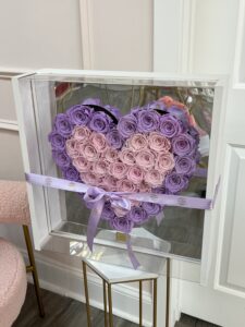 Oversized Heart Mirror Acrylic Box - Image 2