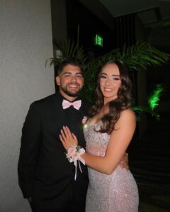 Prom Corsage & Boutonniere Set - Image 11