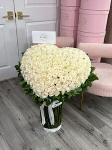 Standing Heart Roses Bouquet - Image 9