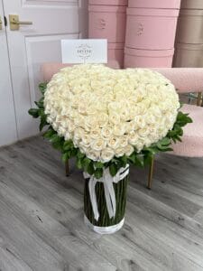 Standing Heart Roses Bouquet - Image 8