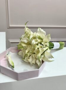 Wedding bouquet Calas & Boutonniere