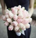 Ramo Nupcial de Tulipanes - Image 4