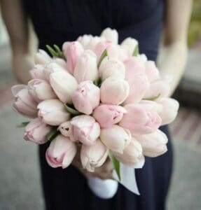 Tulips Wedding bouquet - Image 4