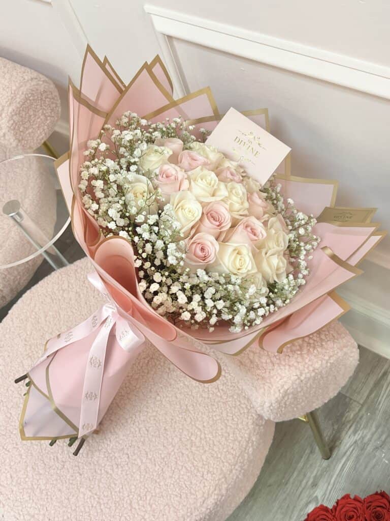Lauren Roses & Baby’s Breath Bouquet