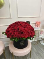200 Roses Grand  Box - Image 2