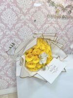 Bella Bouquet of Roses and Orchids Buchon - Image 6