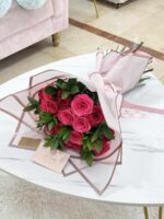 Ramo de Rosas y Rusco - Image 3